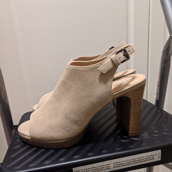 Geox Block Heel Peeptop Booties - Picture 7 of 15